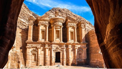 Viaje Jordania: Amman, Mar Muerto, Madaba, Monte Nebo, Wadi Rum, Shobak, Petra.